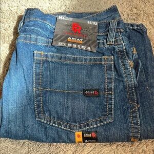 Ariat Blue Relaxed Fit Jeans with Classic Stitching